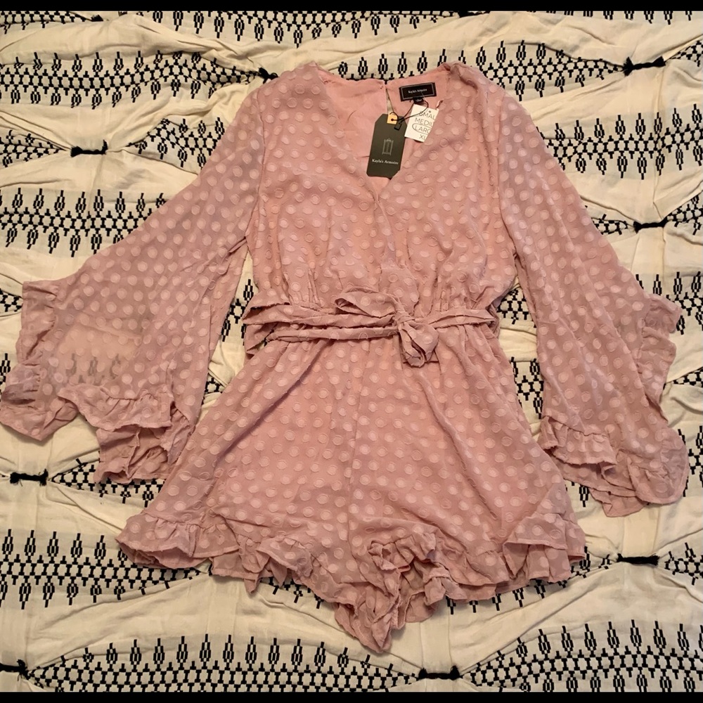 *fits like Medium-NWT chiffon romper